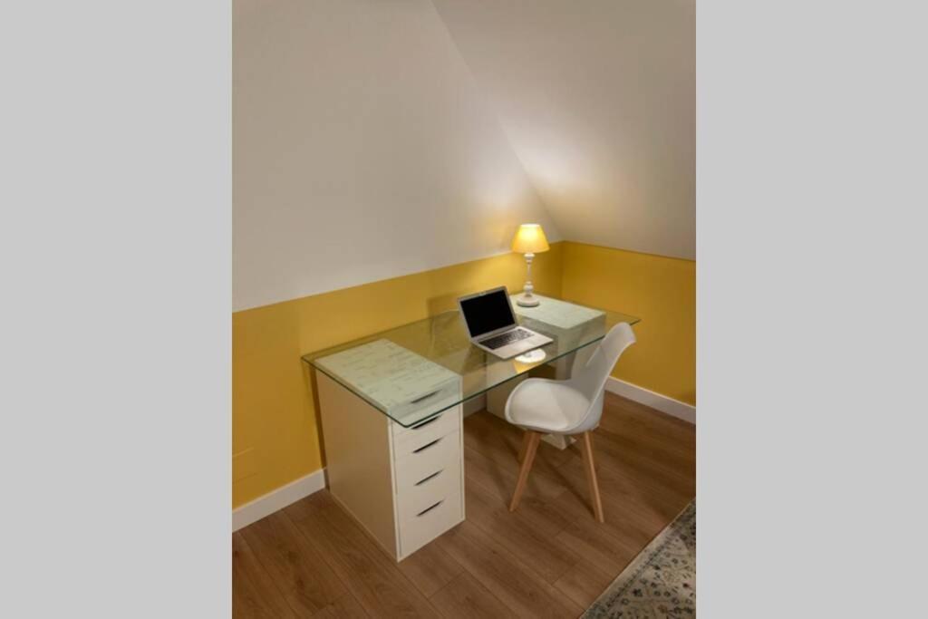 B&B Jaune, Appartement Independant, Parking, Wifi Pres De Strasbourg Ittenheim エクステリア 写真